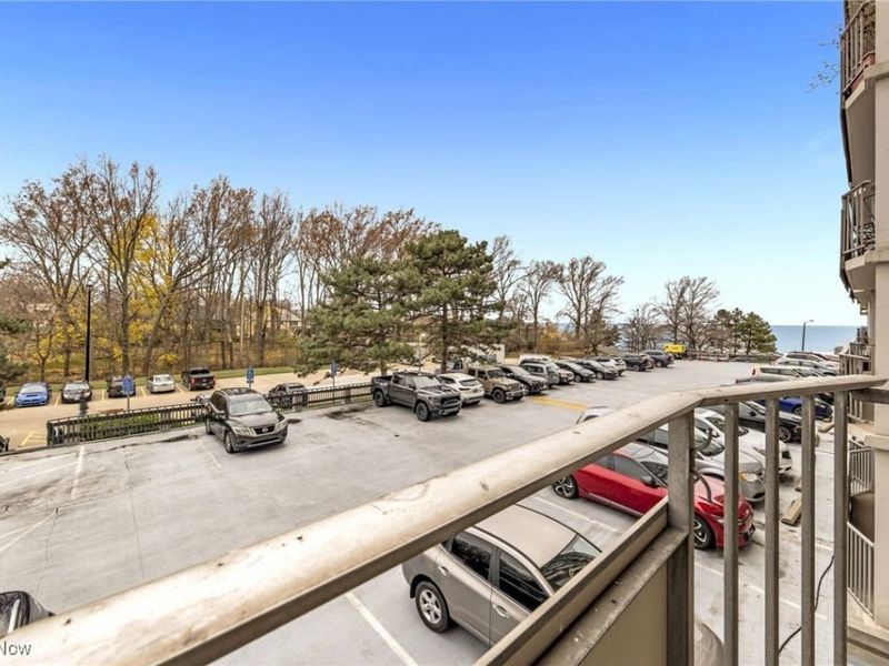 12900 Lake Avenue, Unit 216, Lakewood, OH 44107 Photo 19