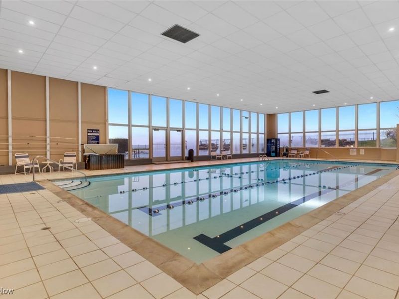 12900 Lake Avenue, Unit 216, Lakewood, OH 44107 Photo 27