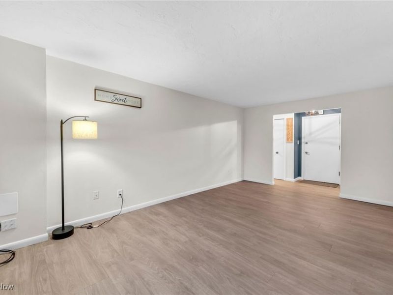 12900 Lake Avenue, Unit 216, Lakewood, OH 44107 Photo 5