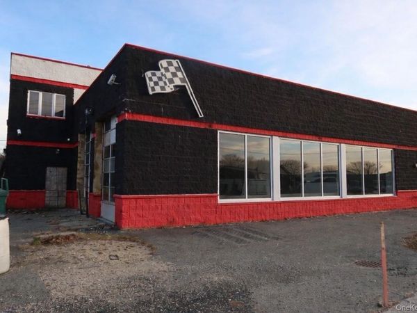 693 Peninsula Boulevard, Hempstead, NY 11550