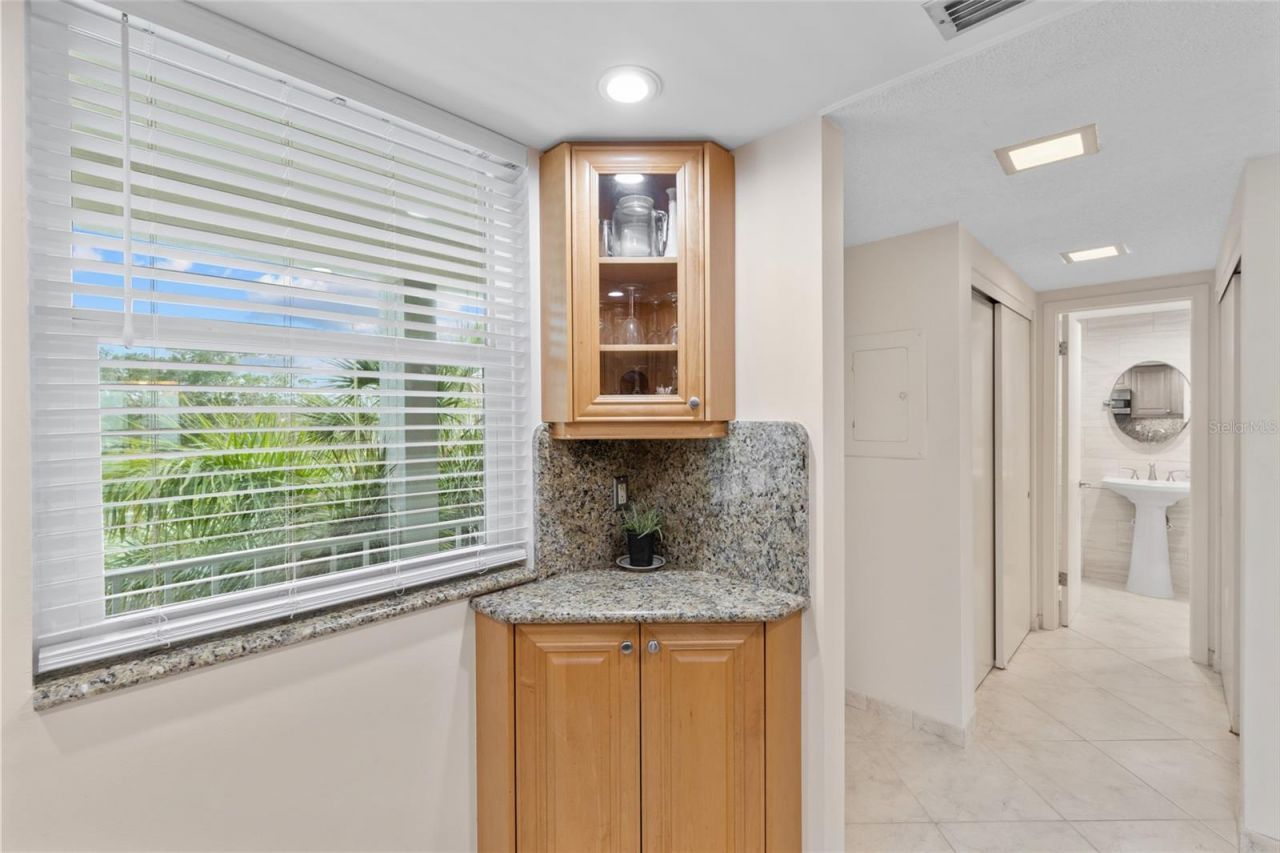 4310 Falmouth Drive, Unit 304, Longboat Key, FL 34228 Photo