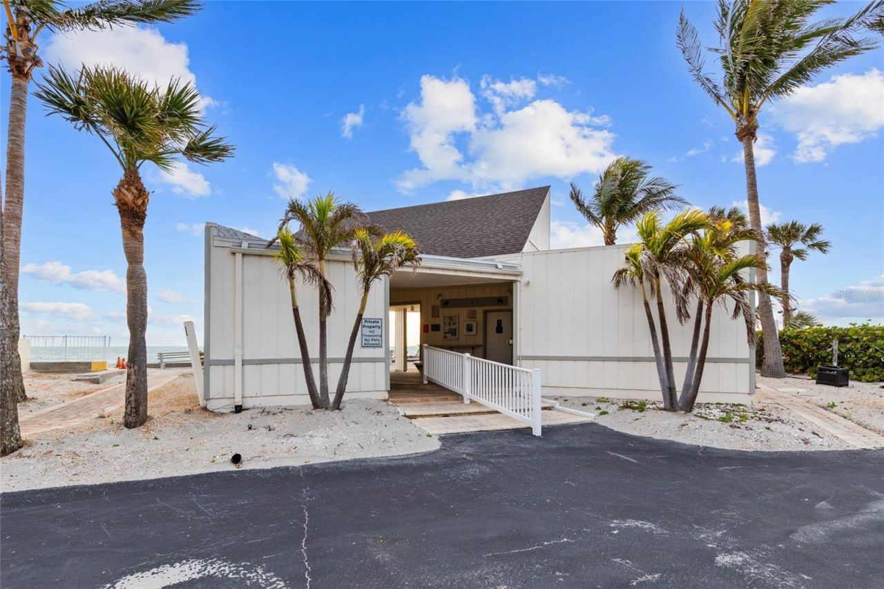 4310 Falmouth Drive, Unit 304, Longboat Key, FL 34228 Photo