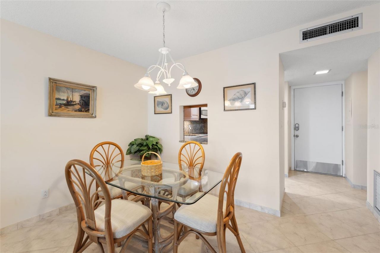 4310 Falmouth Drive, Unit 304, Longboat Key, FL 34228 Photo