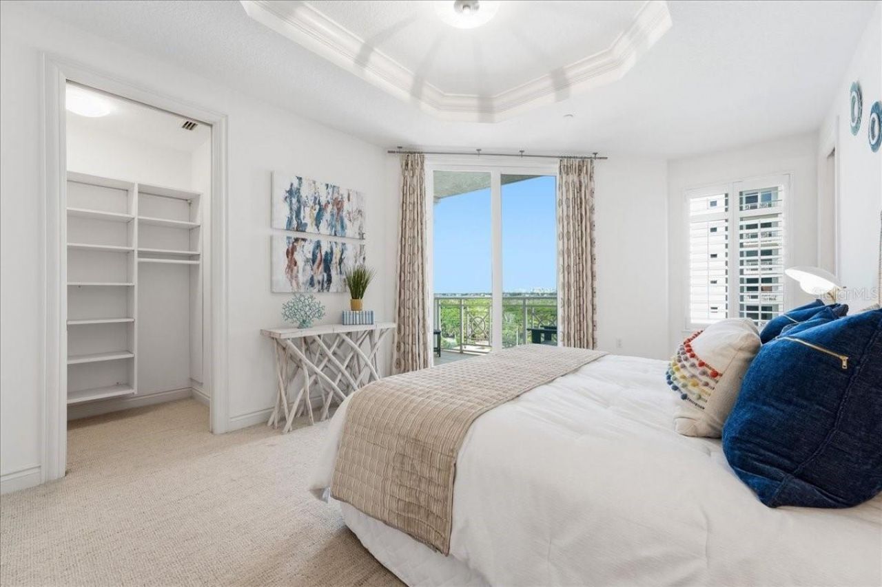 2052 Benjamin Franklin Drive, Unit D702, Sarasota, FL 34236 Photo