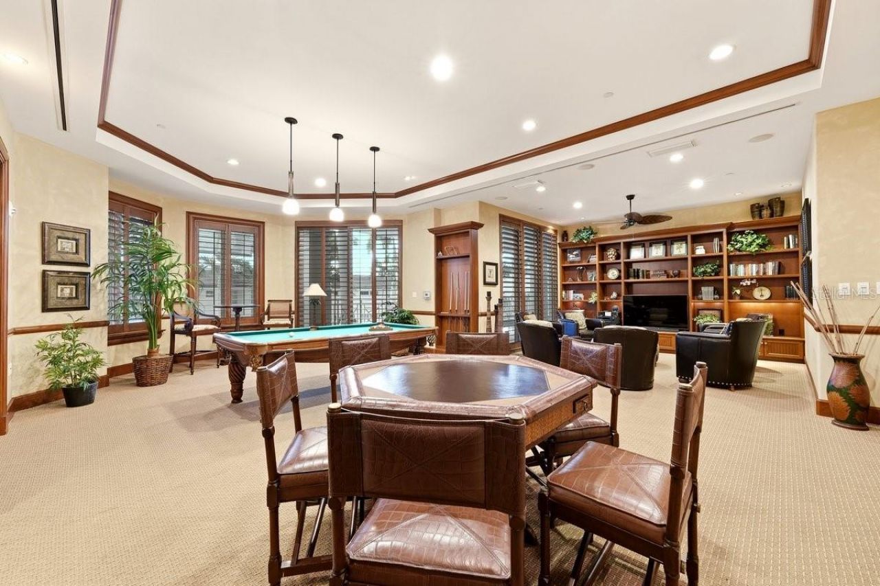 2052 Benjamin Franklin Drive, Unit D702, Sarasota, FL 34236 Photo