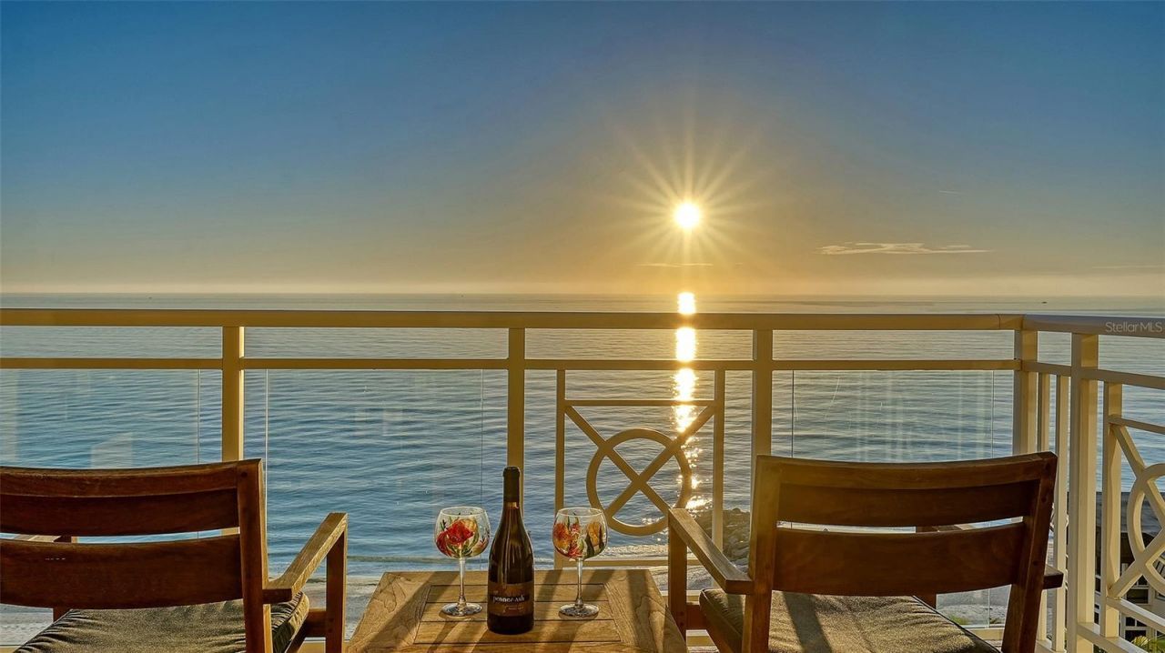 2052 Benjamin Franklin Drive, Unit D702, Sarasota, FL 34236 Photo