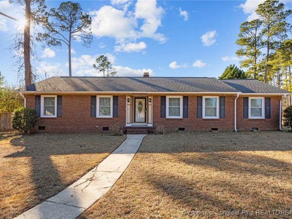 6319 WHITEHALL, Fayetteville, NC 28303