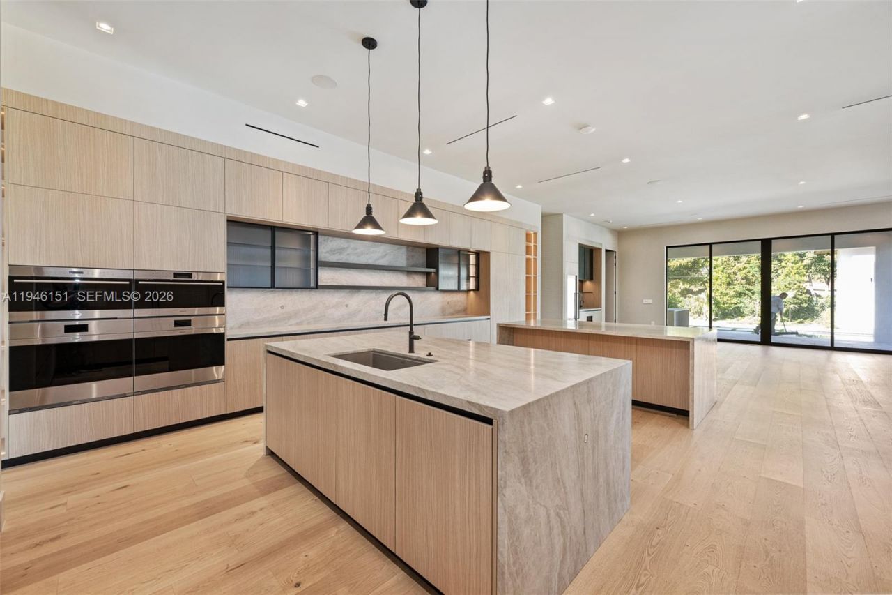 7725 SW 114th St, Pinecrest, FL 33156 Photo