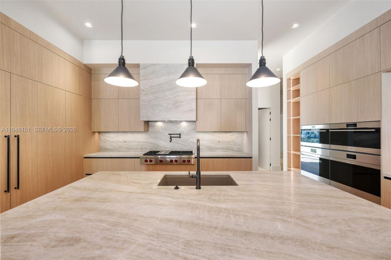 7725 SW 114th St, Pinecrest, FL 33156 Photo