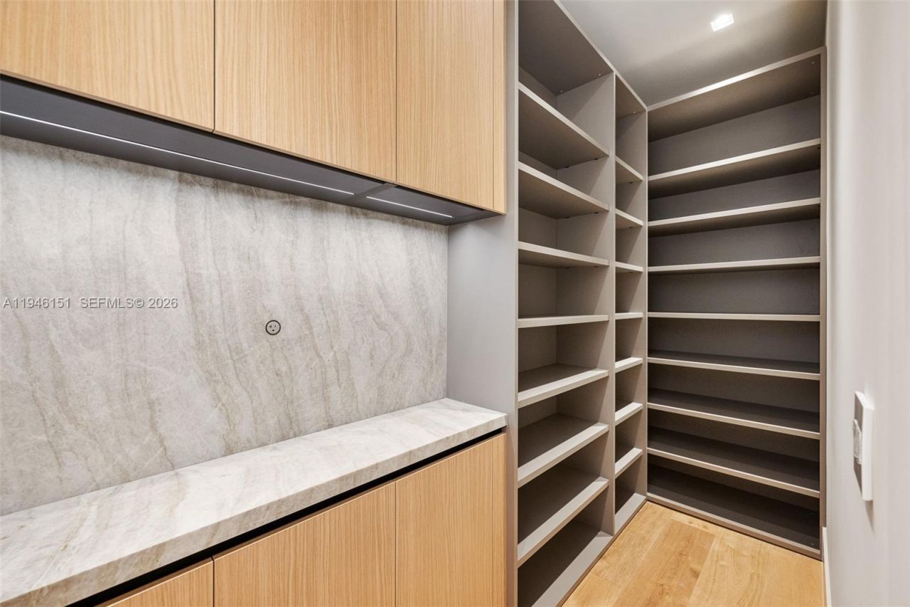 7725 SW 114th St, Pinecrest, FL 33156 Photo