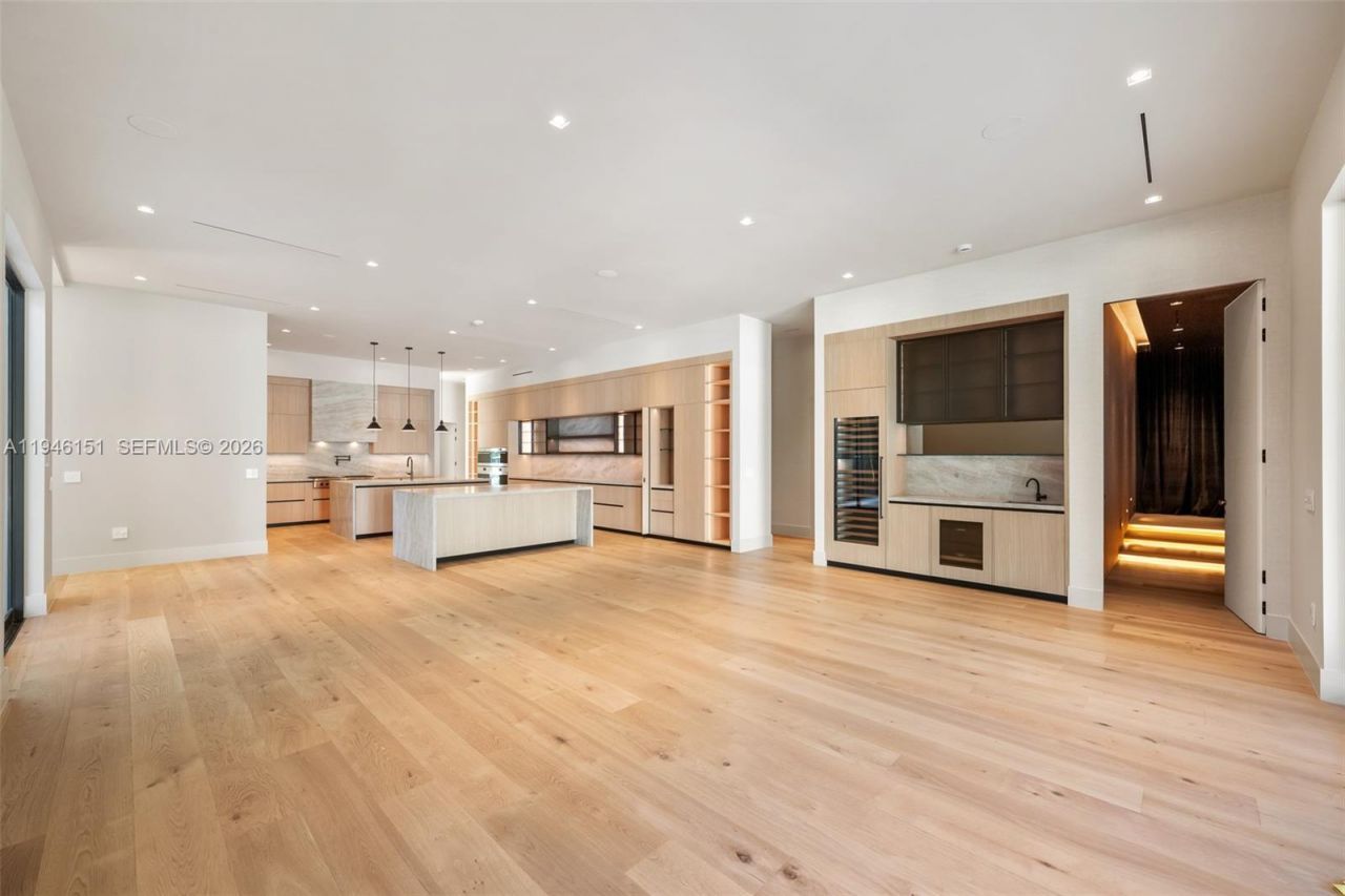 7725 SW 114th St, Pinecrest, FL 33156 Photo