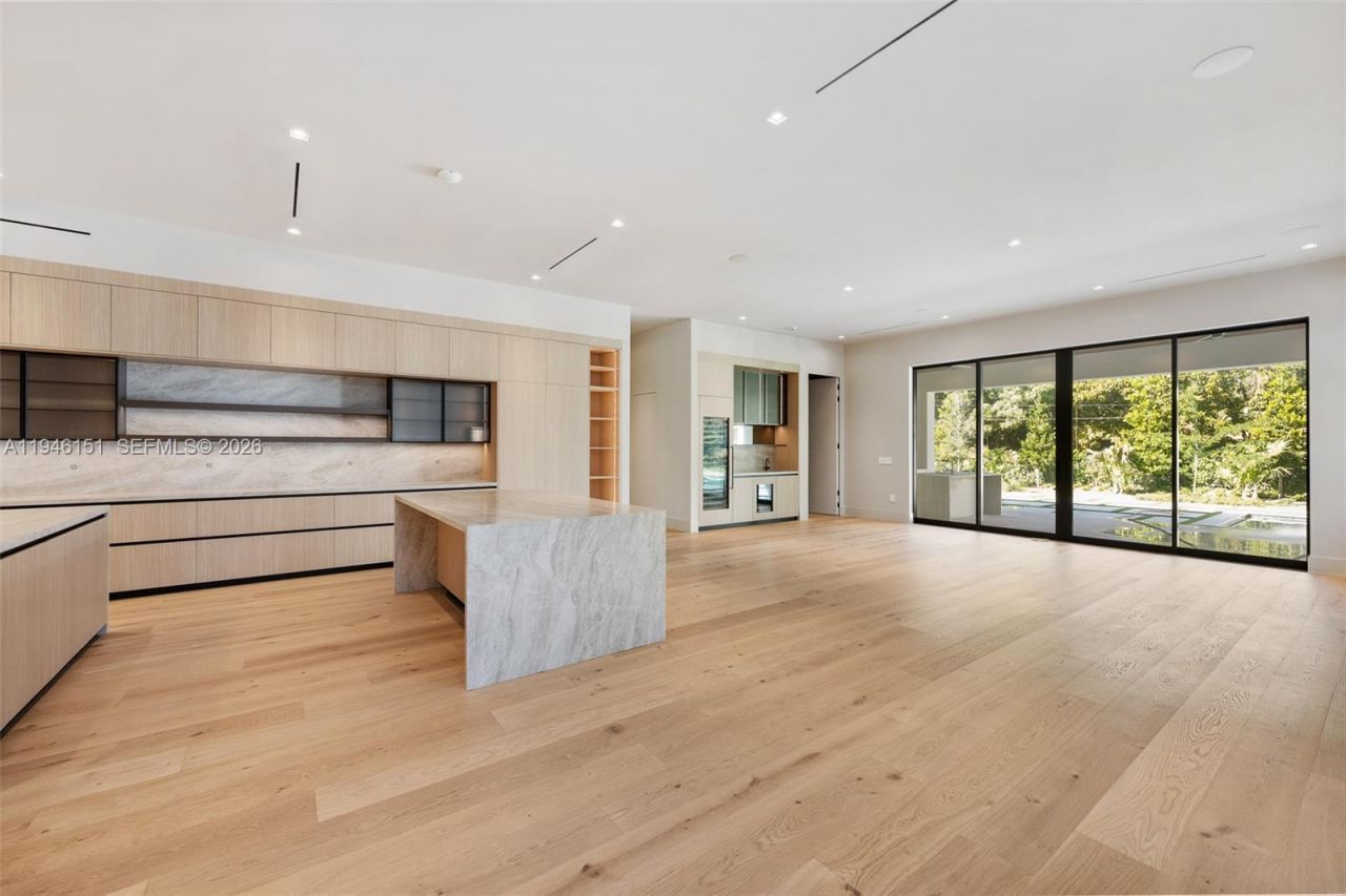 7725 SW 114th St, Pinecrest, FL 33156 Photo