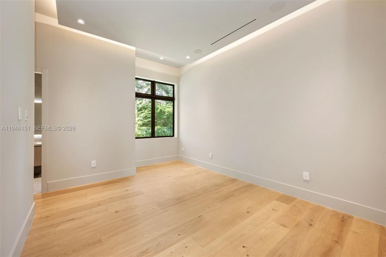 7725 SW 114th St, Pinecrest, FL 33156 Photo