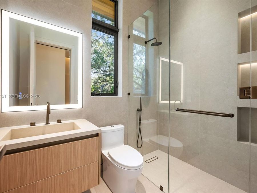 Property Image 67