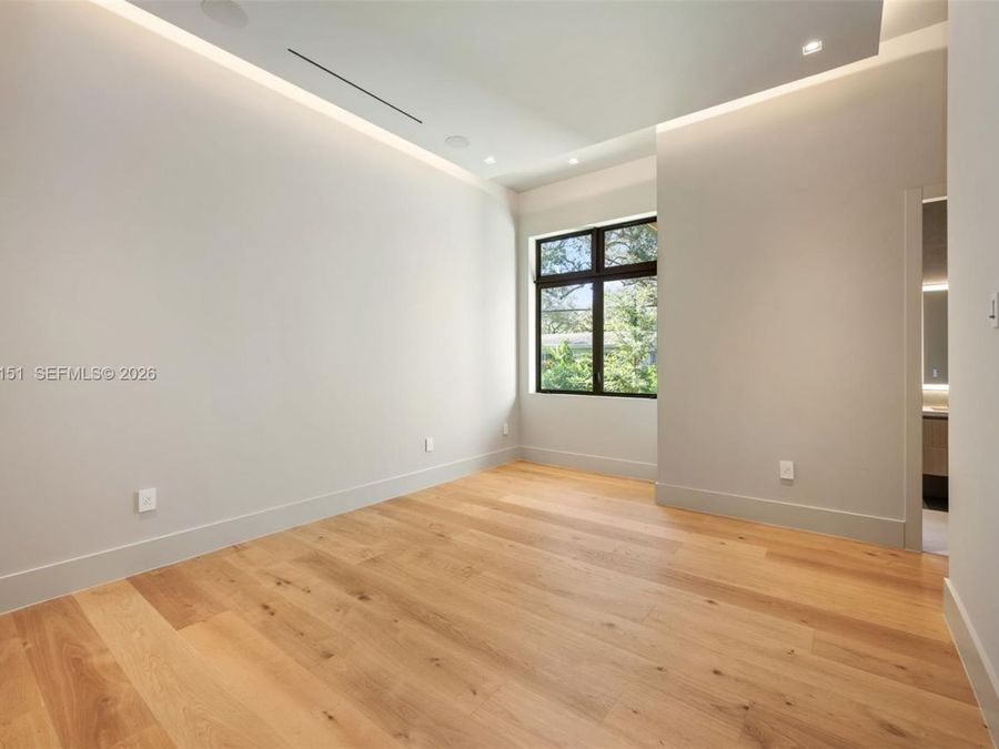 Property Image 68