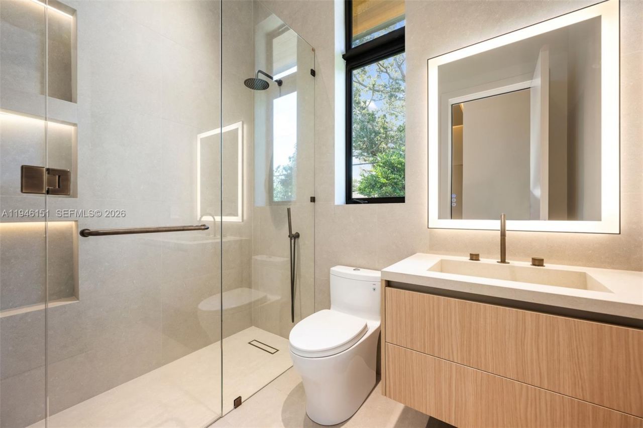 7725 SW 114th St, Pinecrest, FL 33156 Photo