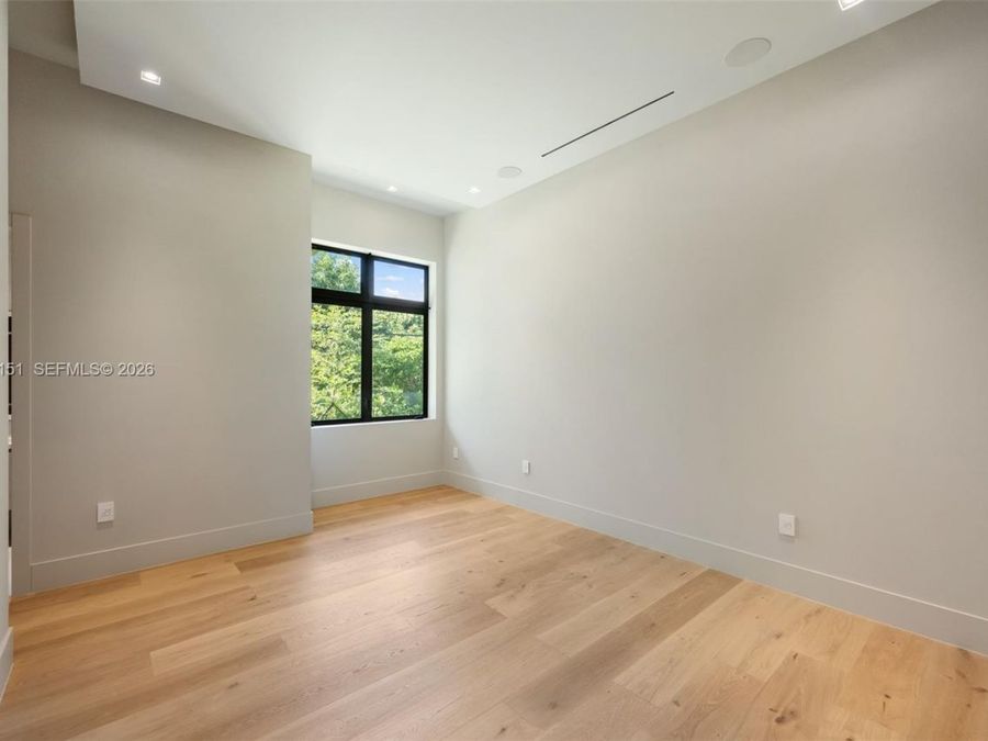 Property Image 71