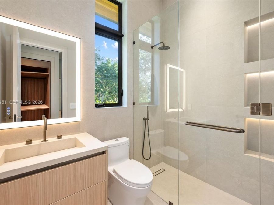 Property Image 73