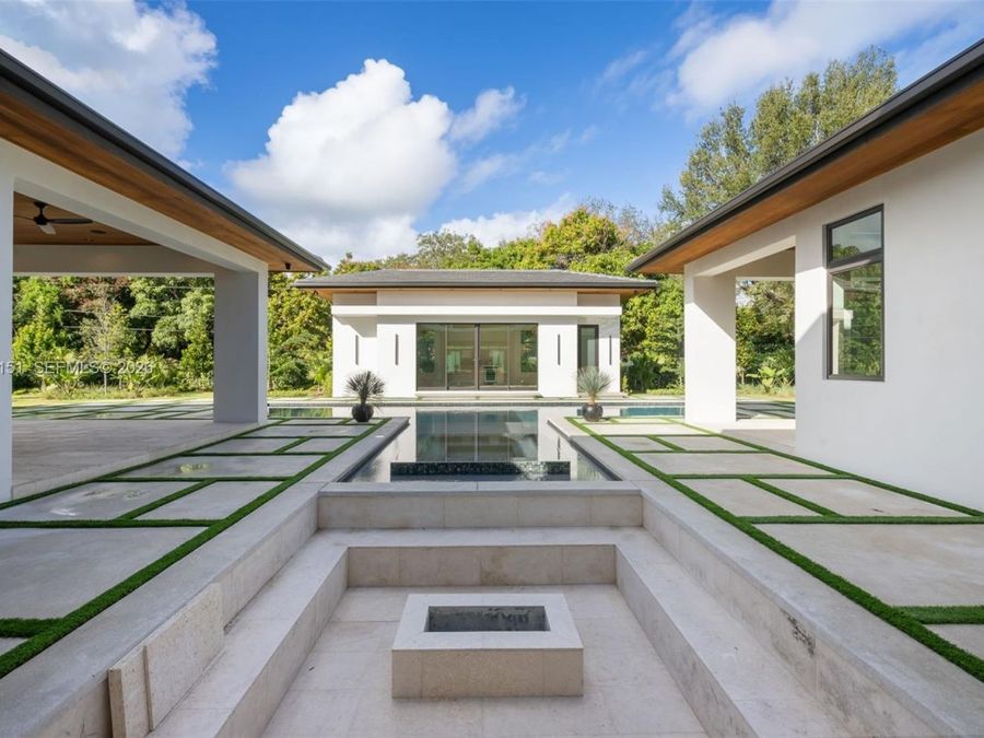 Property Image 78
