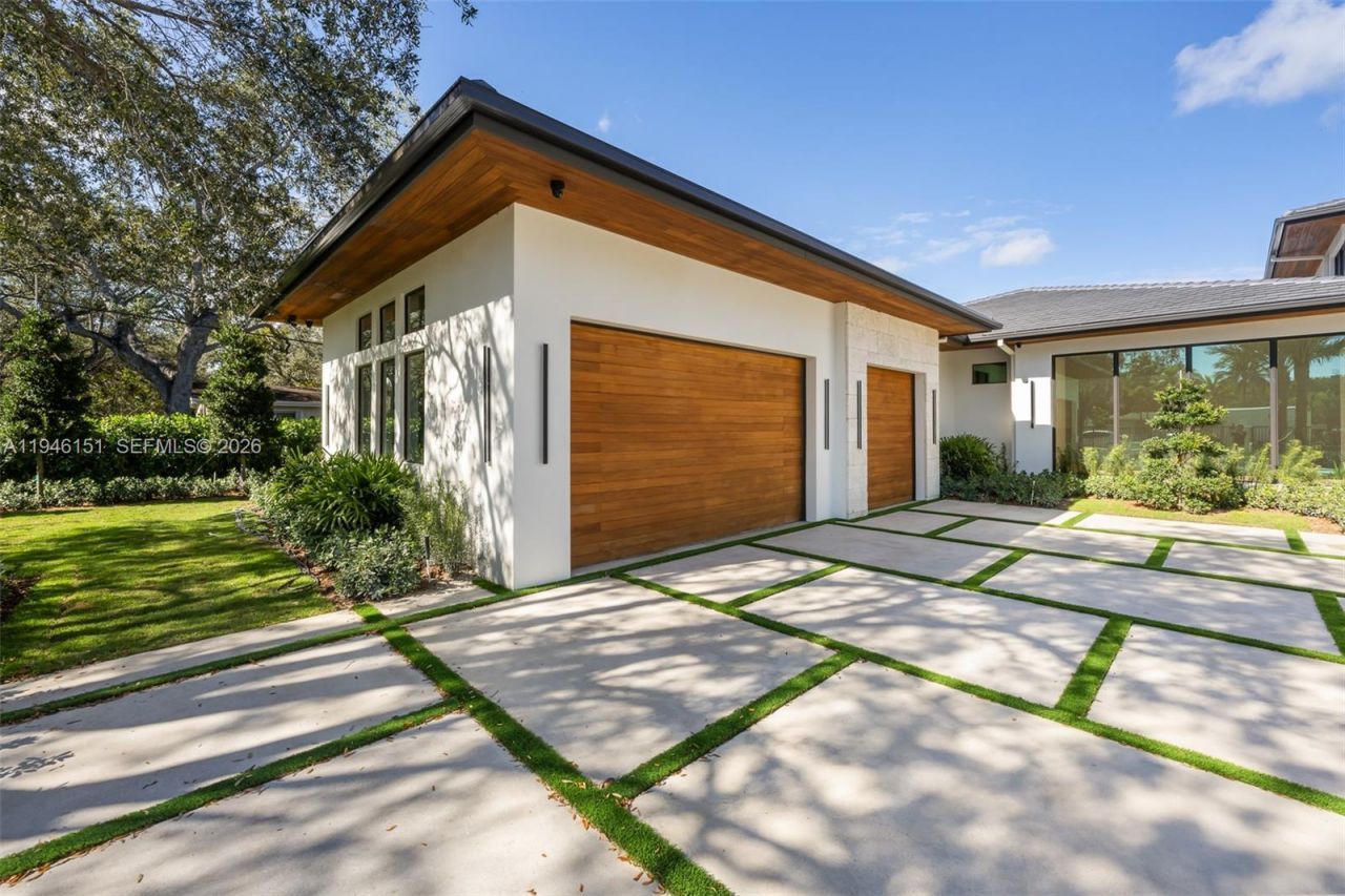 7725 SW 114th St, Pinecrest, FL 33156 Photo