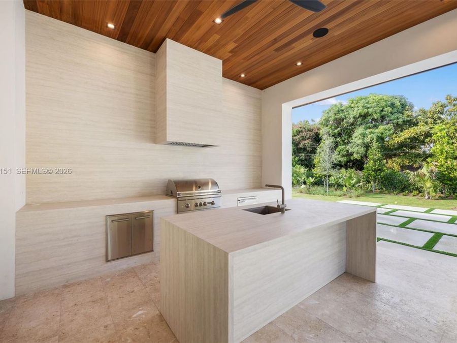 Property Image 89
