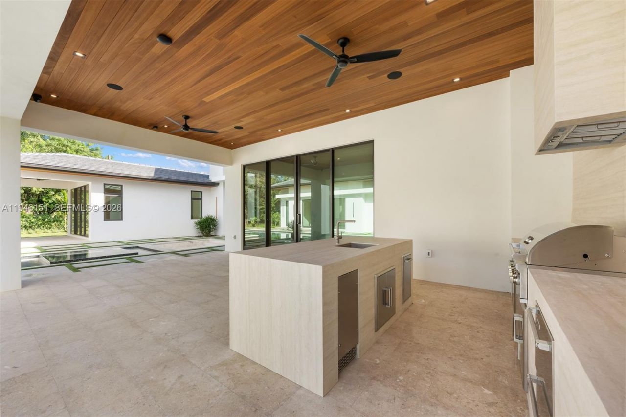 7725 SW 114th St, Pinecrest, FL 33156 Photo