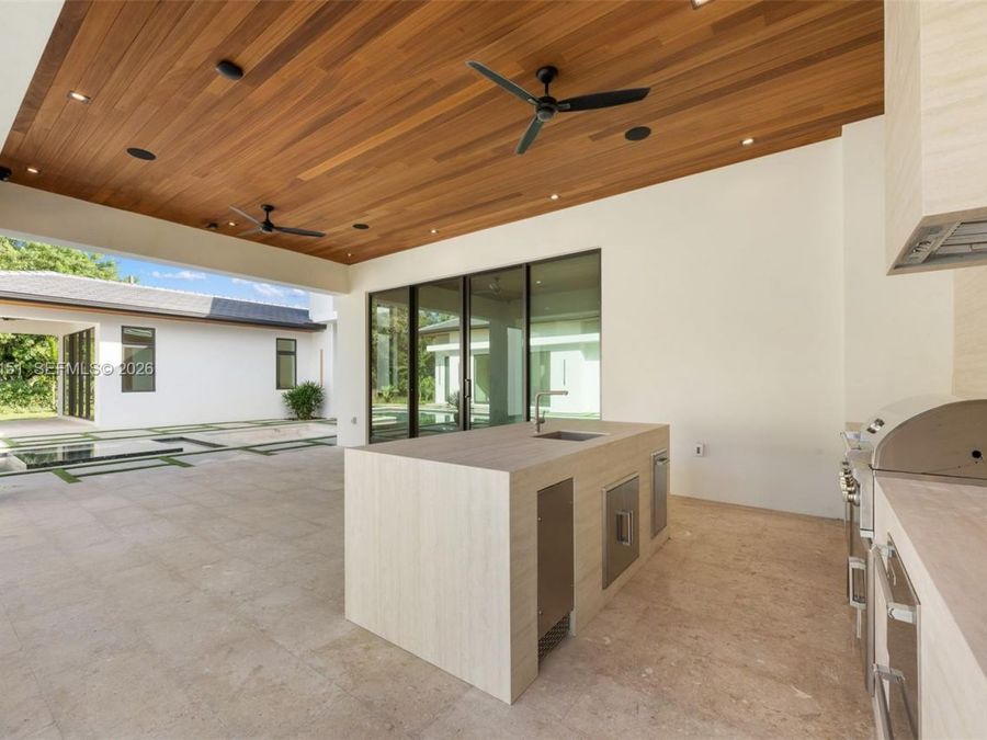 Property Image 92