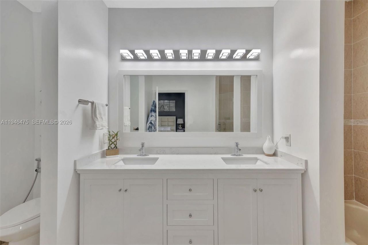 11227 SW 230th Ter, Unit 11227, Miami, FL 33170 Photo