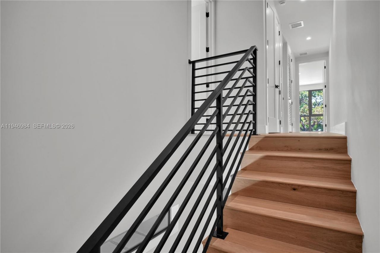 223 NW 51st St , Miami, FL 33127 Photo