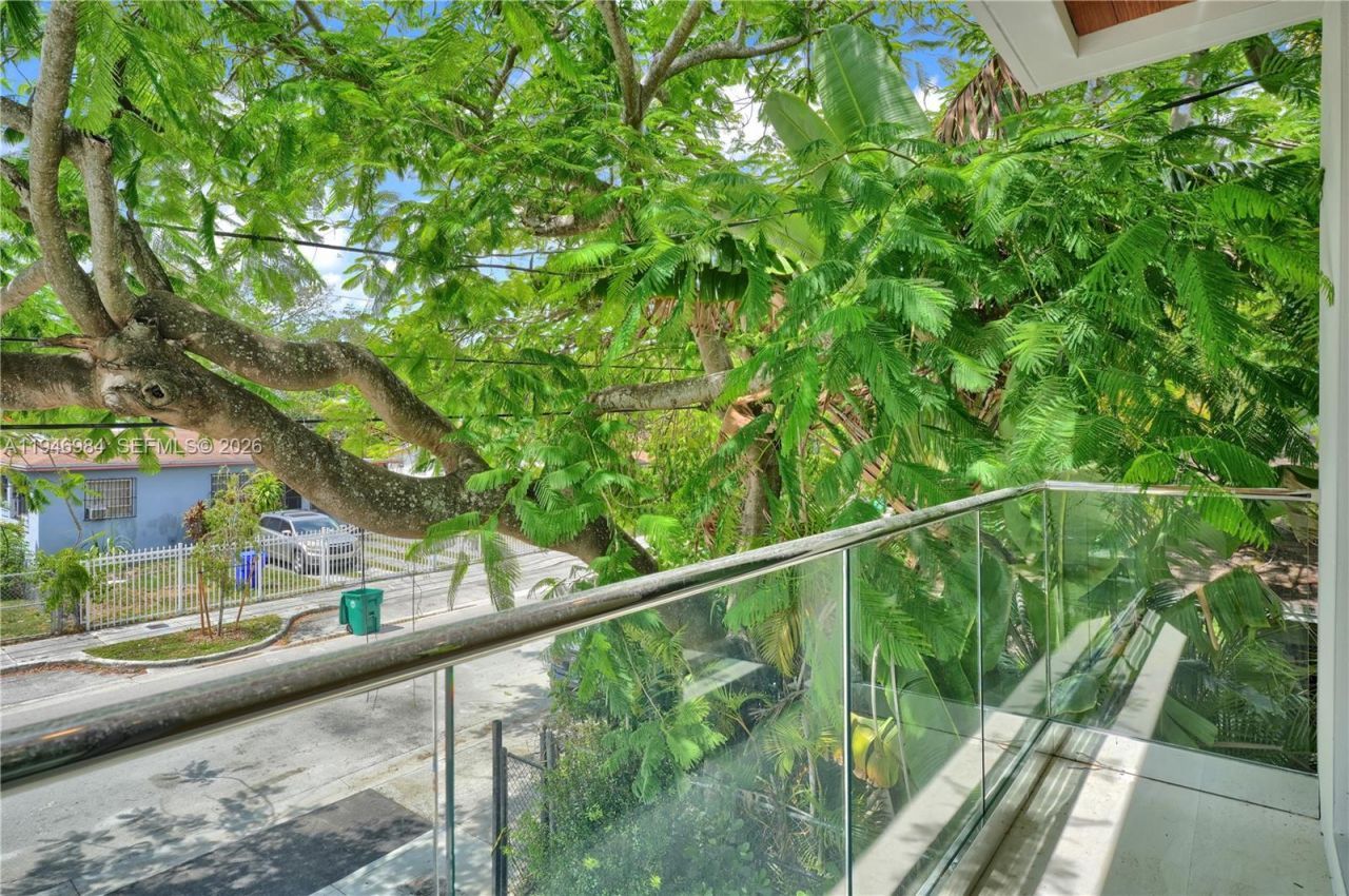 223 NW 51st St , Miami, FL 33127 Photo