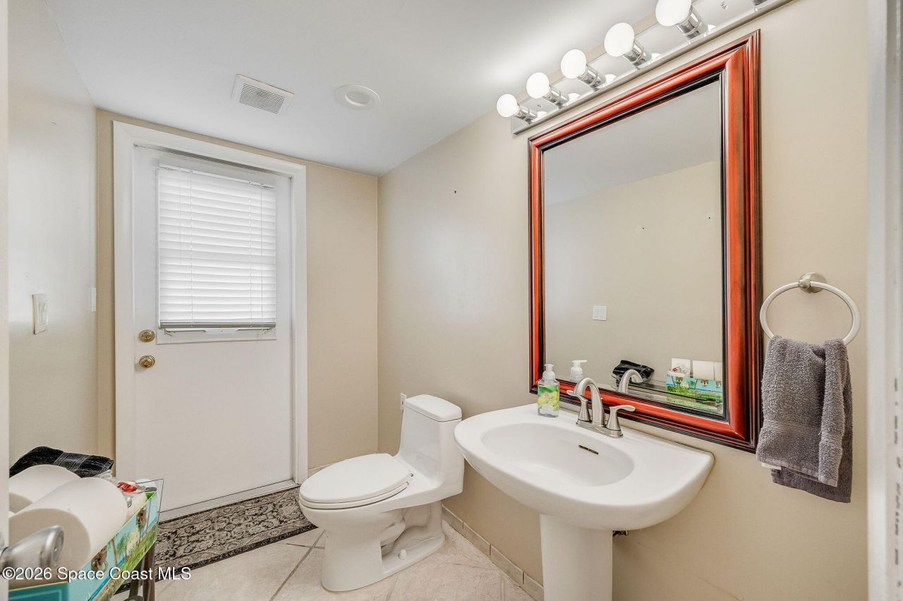 610 Paula Avenue, Merritt Island, FL 32953 Photo