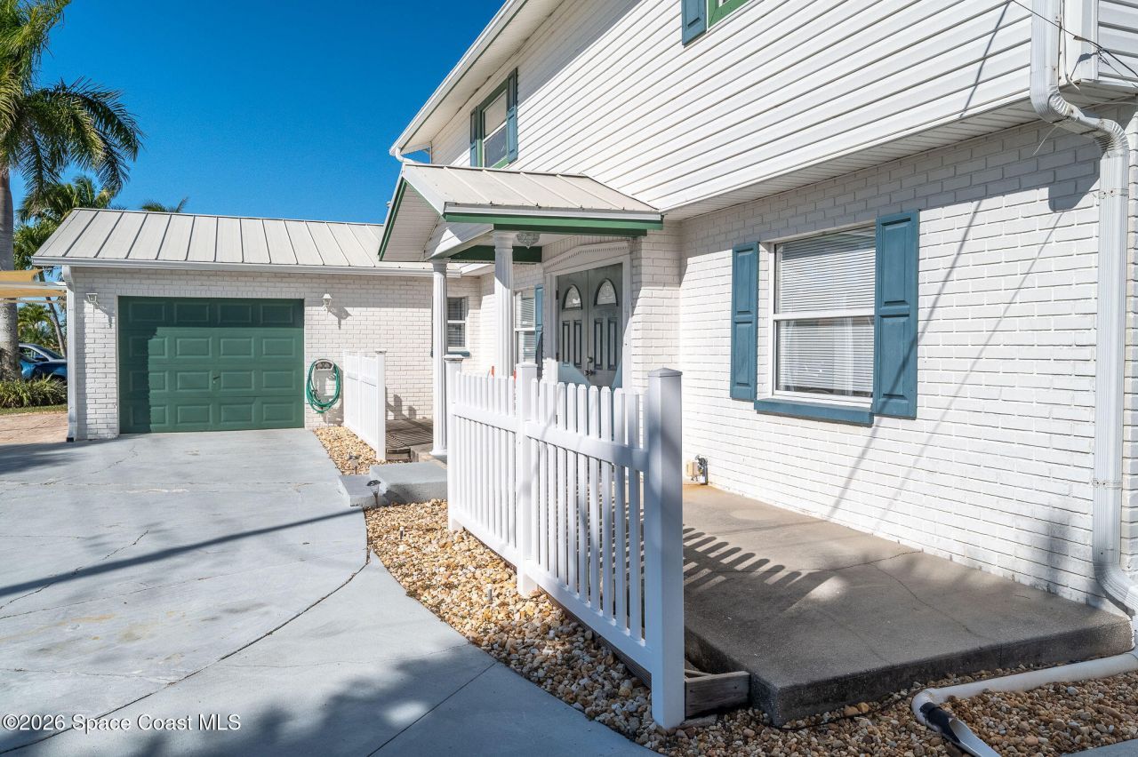 610 Paula Avenue, Merritt Island, FL 32953 Photo