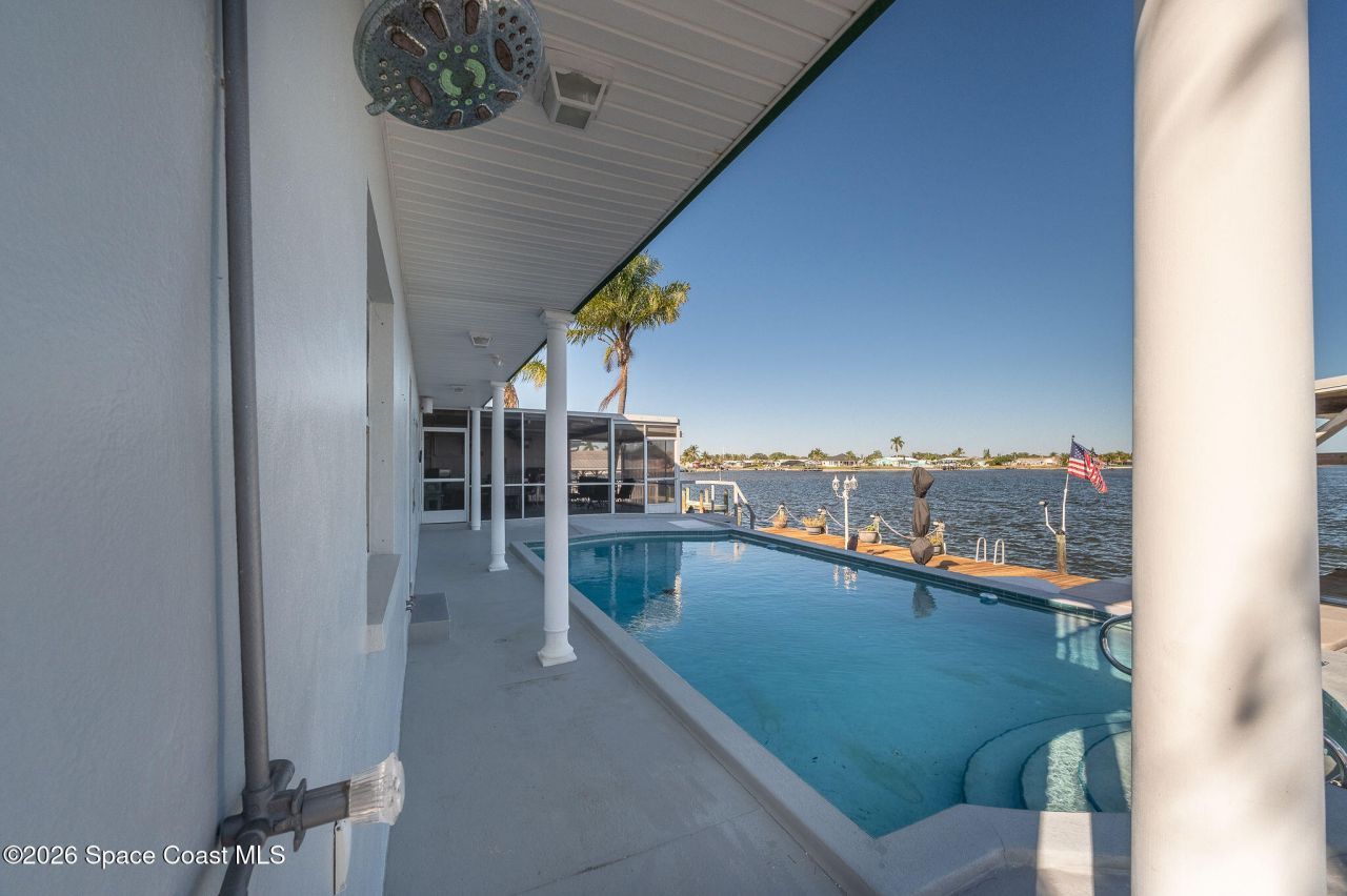 610 Paula Avenue, Merritt Island, FL 32953 Photo