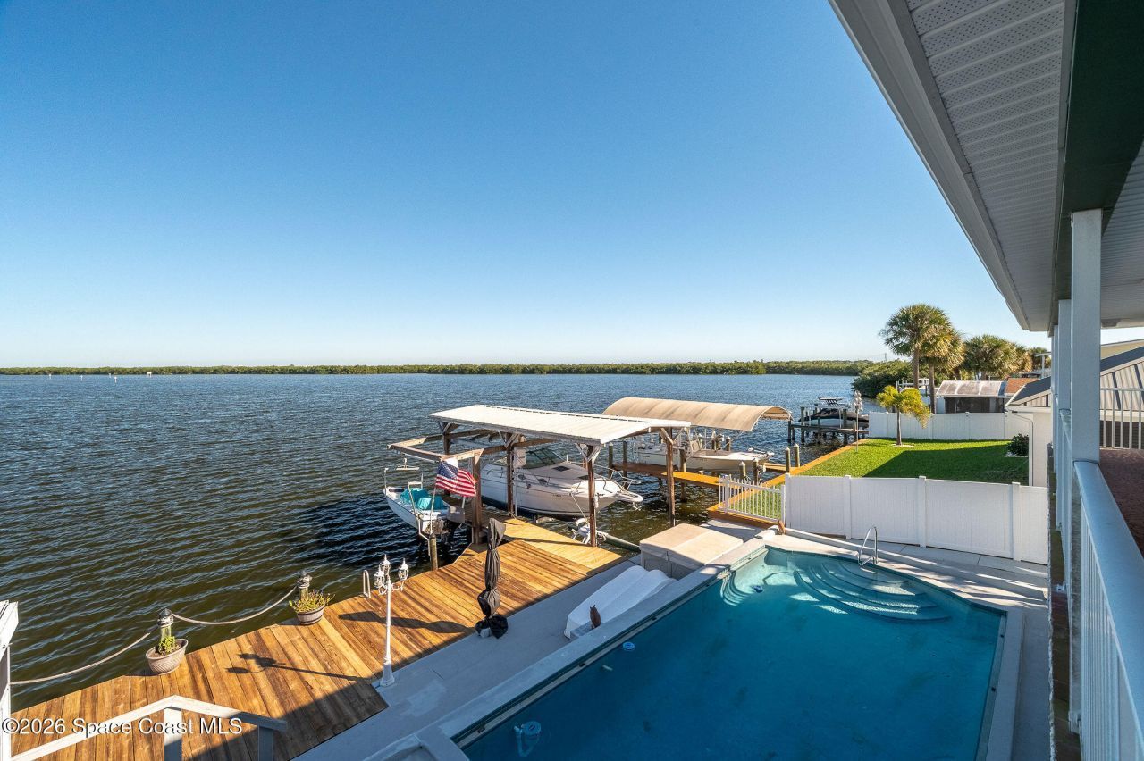 610 Paula Avenue, Merritt Island, FL 32953 Photo