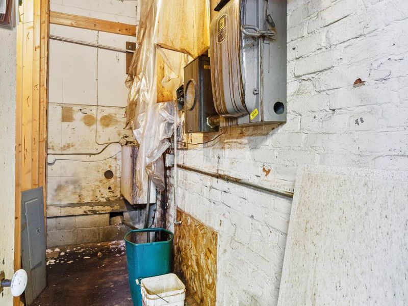 147 S Springfield Street , Saint Paris, OH 43072 Photo 24