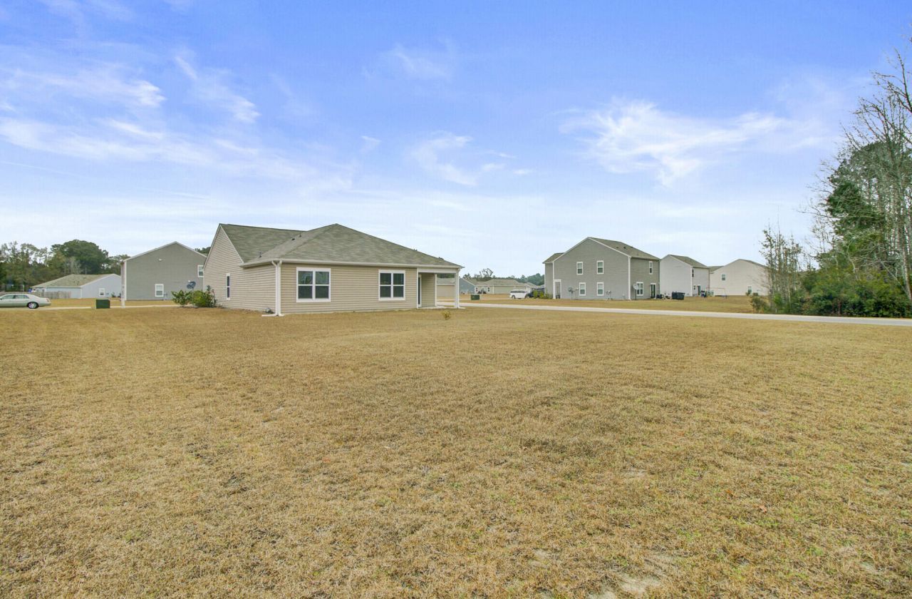 405 Brooks Drive Photo 36