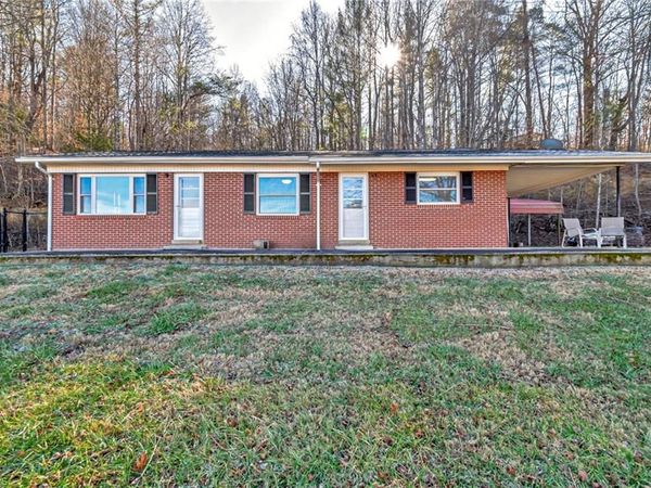 541 Pennell Road, Moravian Falls, NC 28654