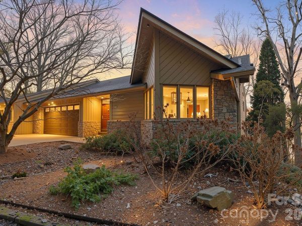 3302 Timber Trail, Asheville, NC 28804