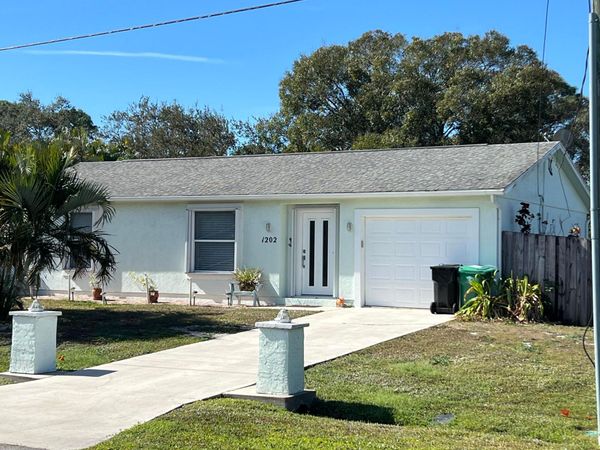 1202 SW Heather Street, Port Saint Lucie, FL 34983