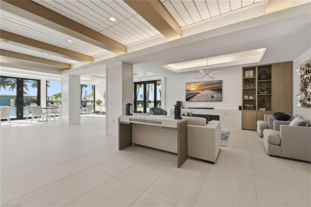 4001 Gulf Shore Blvd N, Unit 1205, Naples, FL 34103 Photo