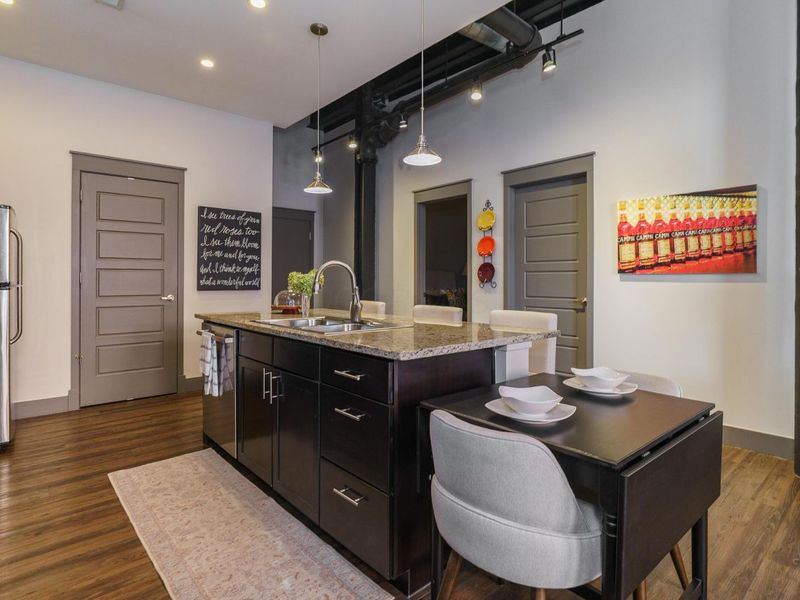 570 S Front Street, Unit 104, Columbus, OH 43215 Photo 2