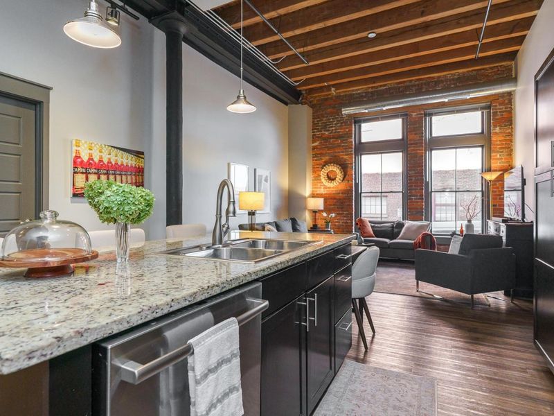 570 S Front Street, Unit 104, Columbus, OH 43215 Photo 8