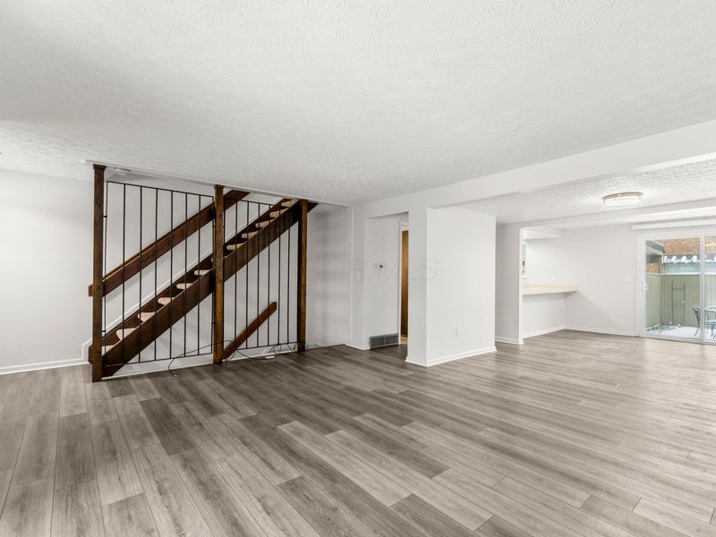 5107 Delancey Street, Columbus, OH 43220 Photo 10