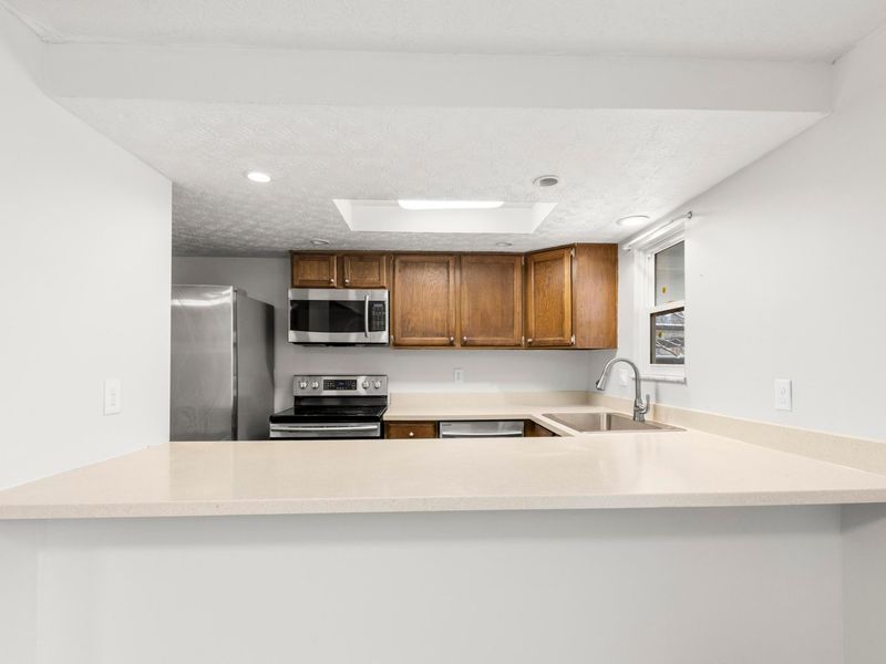 5107 Delancey Street, Columbus, OH 43220 Photo 17