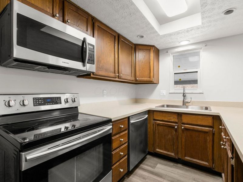 5107 Delancey Street, Columbus, OH 43220 Photo 17