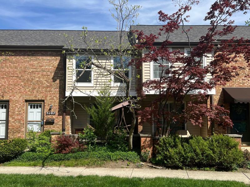 5107 Delancey Street, Columbus, OH 43220 Photo 2