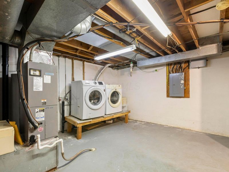 5107 Delancey Street, Columbus, OH 43220 Photo 35