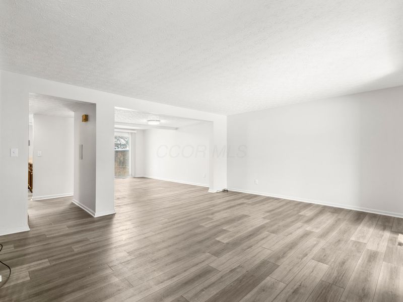 5107 Delancey Street, Columbus, OH 43220 Photo 7