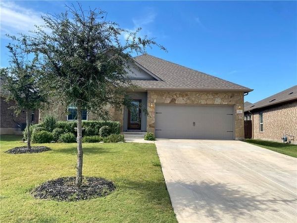 1009 Sundrops ST, Leander, TX 78641