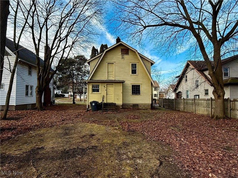 325 Grace Avenue, Akron, OH 44320 Photo 10